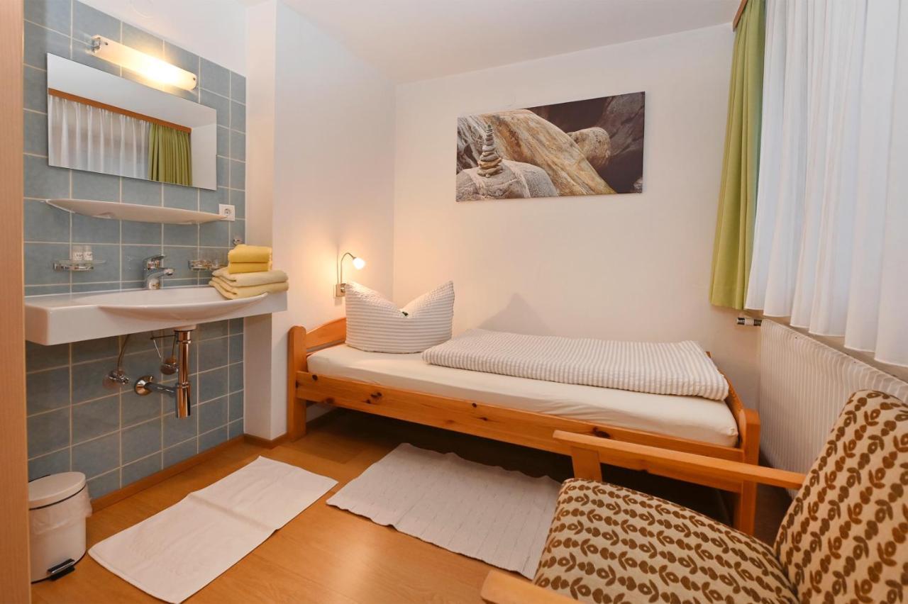 Appartements Kuenk Schruns ภายนอก รูปภาพ